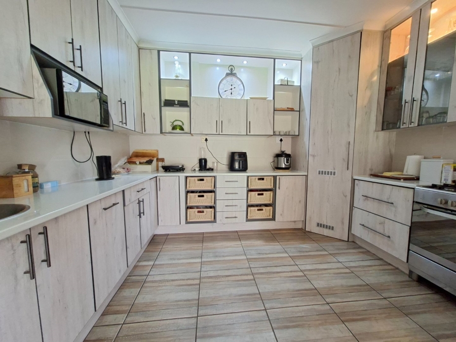 3 Bedroom Property for Sale in Dan Pienaar Free State
